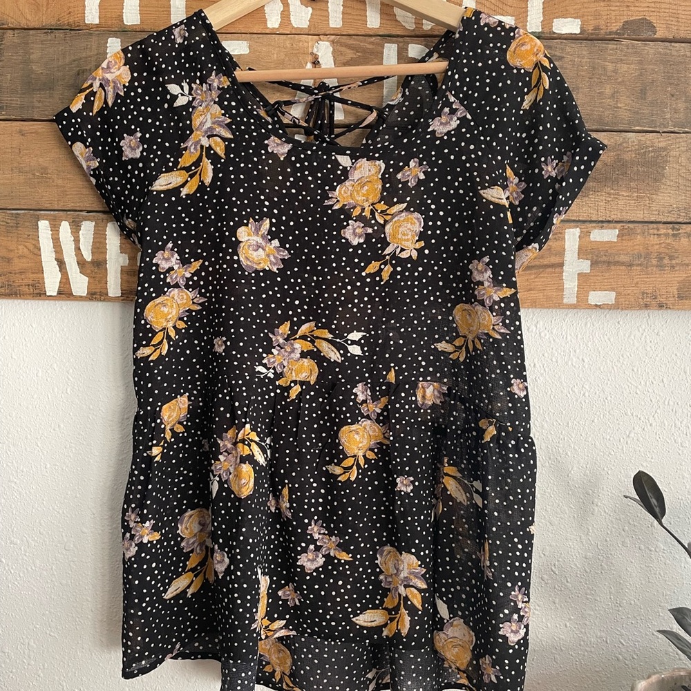 Black and White Polka Dot Floral Short Sleeve Peplum Blouse